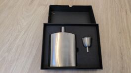 Starwings 8 oz Trinkflasche aus Edelstahl mit Trichter